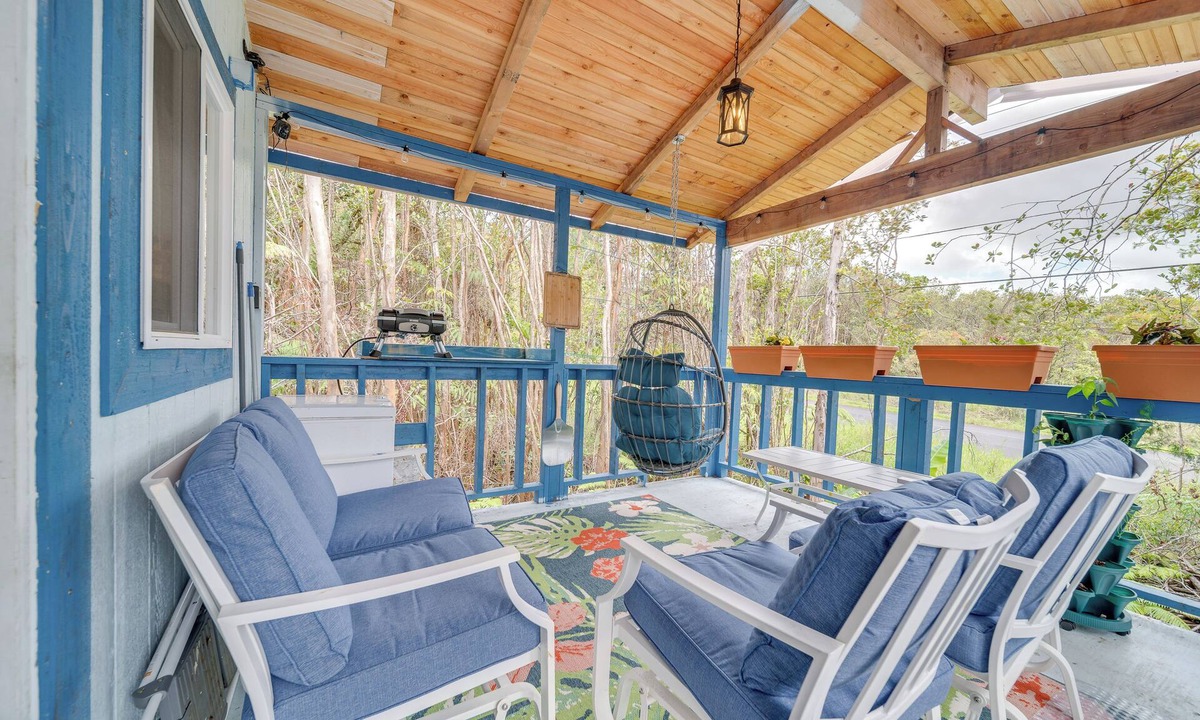 Glenwood Cabin | 11 Mi to Volcanoes National Park: Hawaii Hideaway