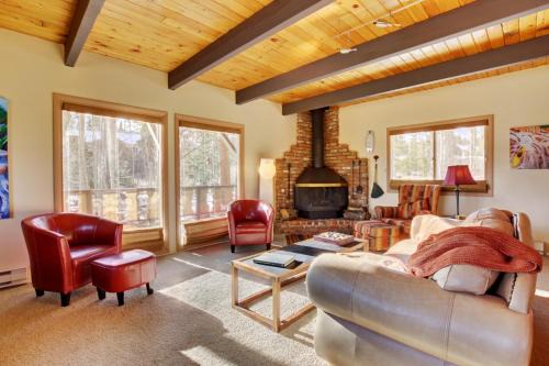 Breckenridge House | 2 Mi to Slopes: Mtn-View Breckenridge Getaway!