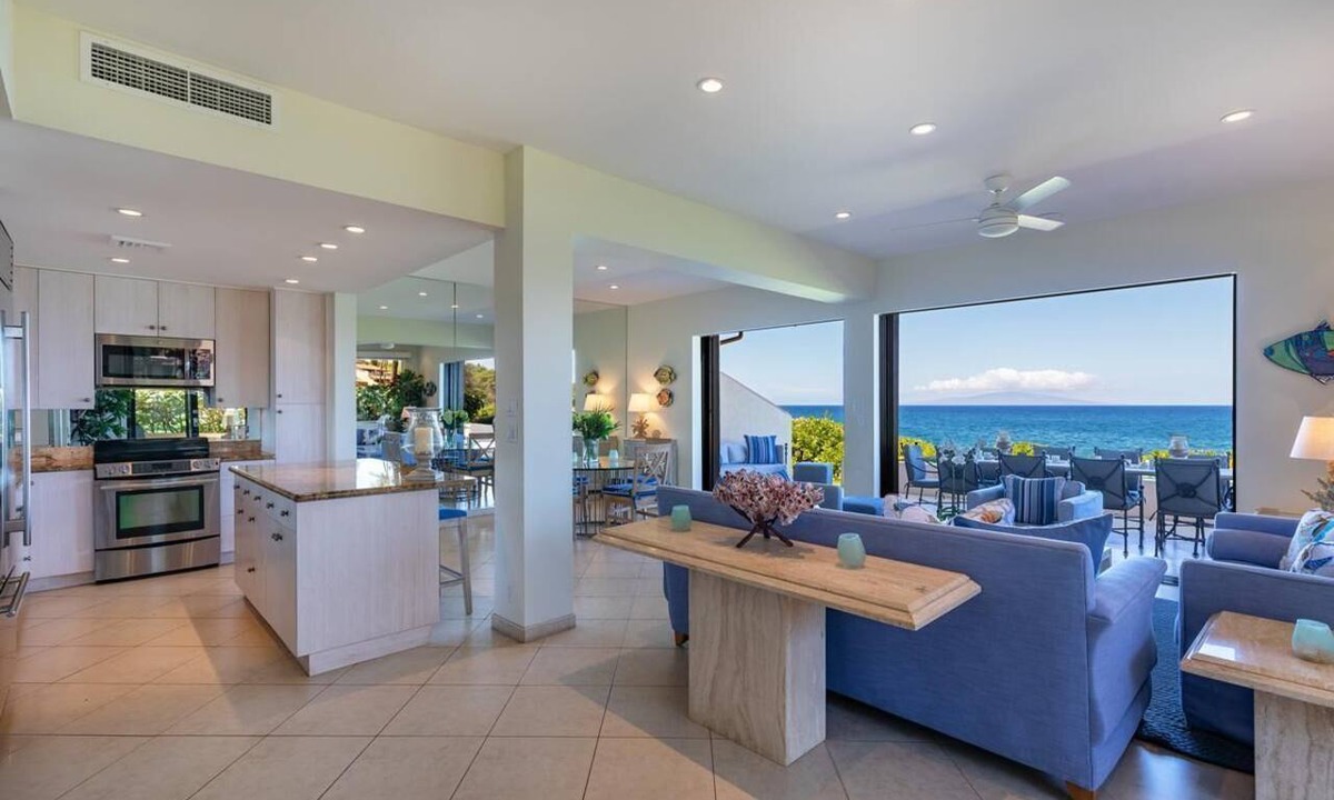 Wailea Condo | 3BD Oceanfront - Great for Families | Makena Surf F112