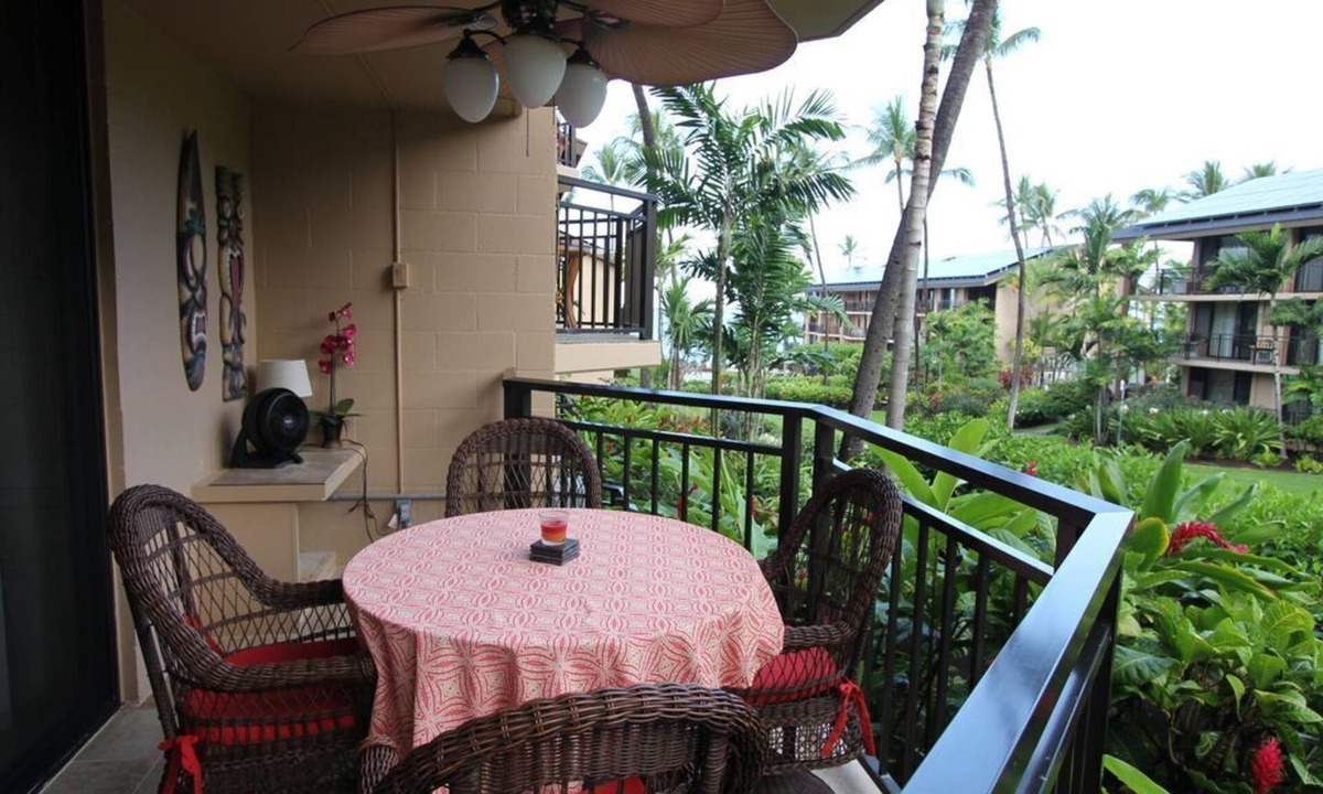 Kailua-Kona Condo | Awesome Ocean Views From Ground Floor, A/C, Recent Remodel, WI-FI