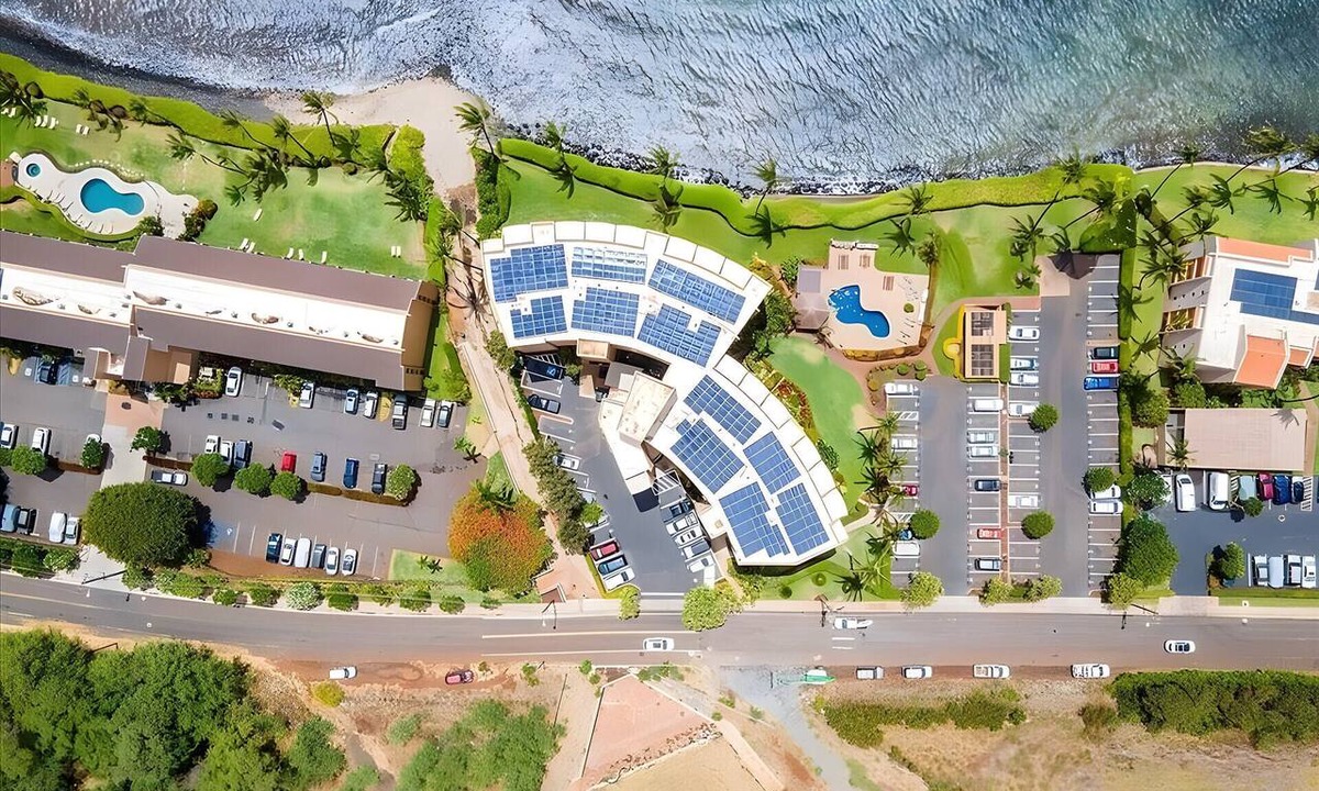 Maalaea Condo | Beachfront 4BR, 2 Condos for 12 in Maalaea!