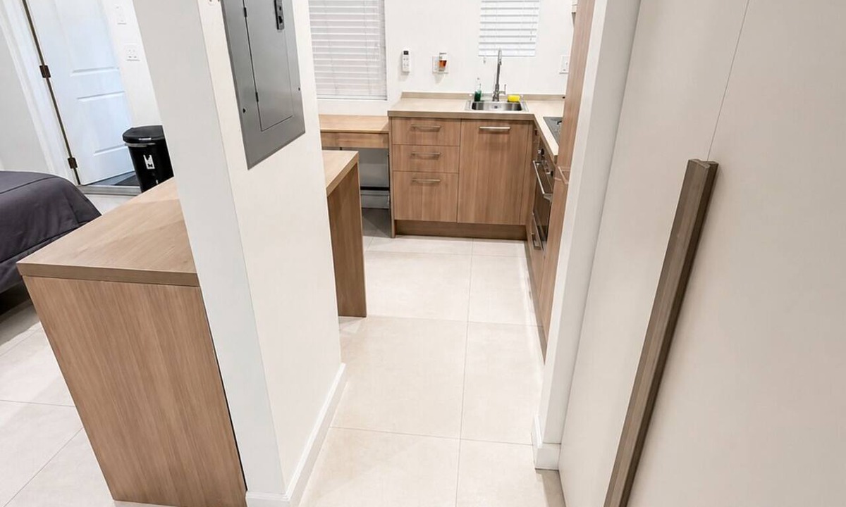 Midtown Apartment | Beautiful studio with 2 beds- Midtown
