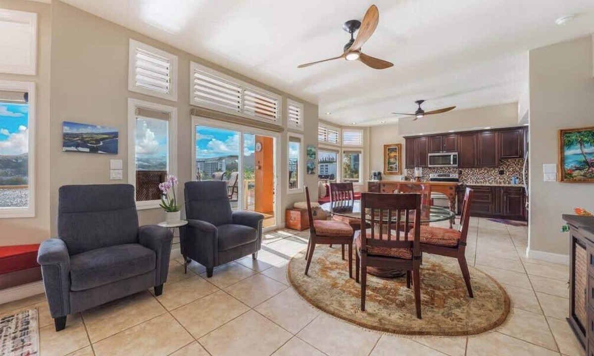 Lihue House | Cliffside Kalapaki Bay 2 Bedroom With A/C Amazing Sunsets in Lihue Kauai