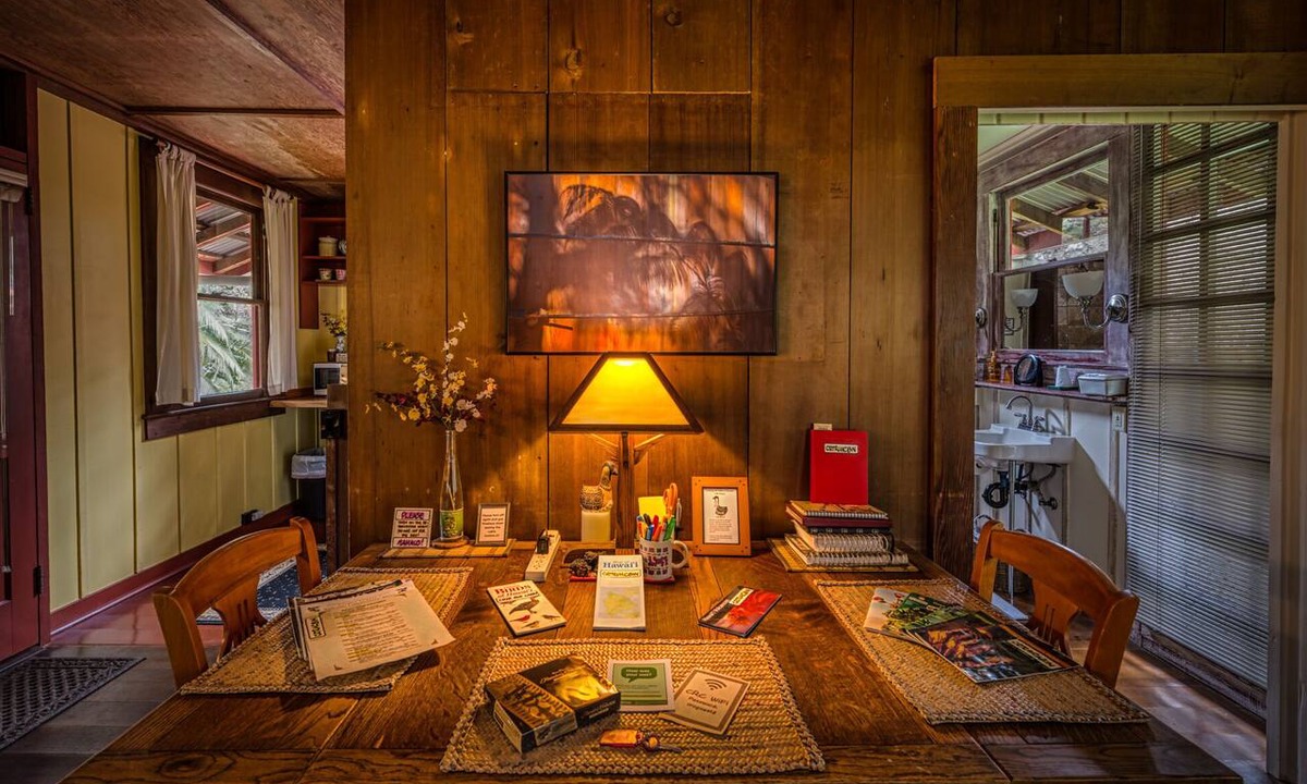Volcano Cabin | crater rim cabin garden view