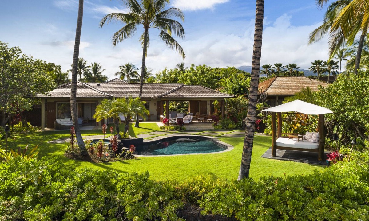 Kaupulehu House | Elevated 4BR Kahikole Estate 218 at Hualalai – Indoor-Outdoor Living & Views