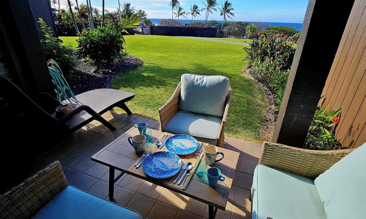 Punaluu Condo | Enjoy ocean views & walk to Black Sand Beach!