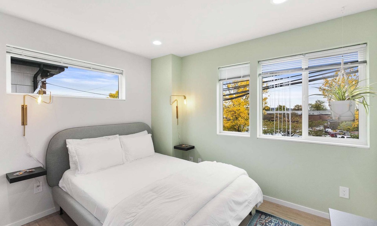 Whittier Heights Apartment | Evan's sweet suite - Micro Studio - 91Walkscore