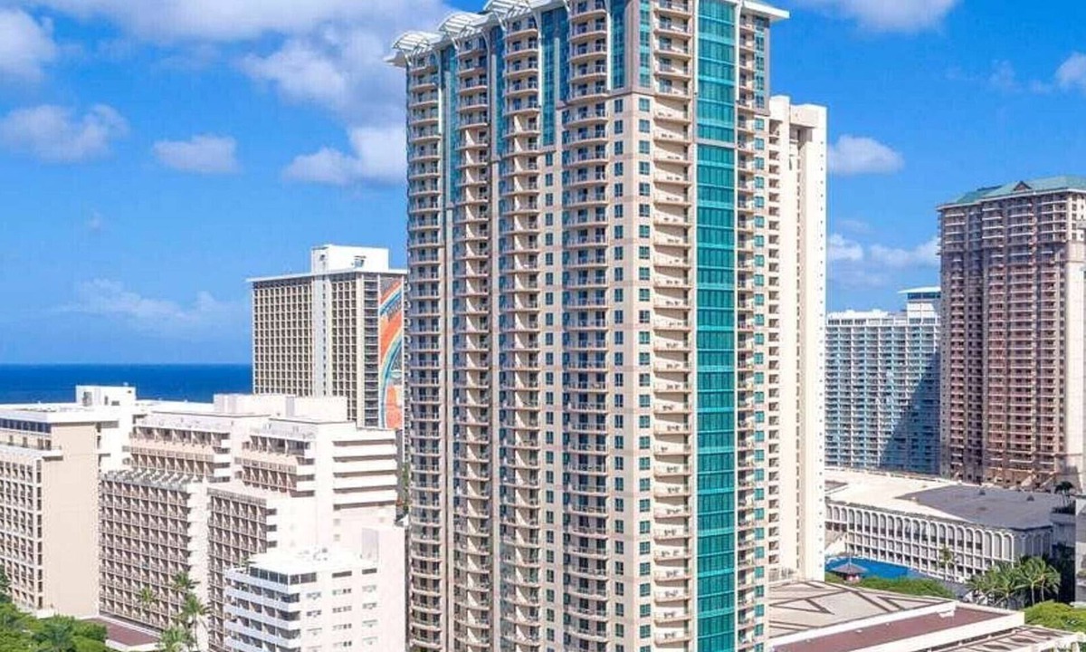 Waikiki Resort | Experience Island Paradise at The Grand Islander by Hilton - 2 Bd. Ocean View