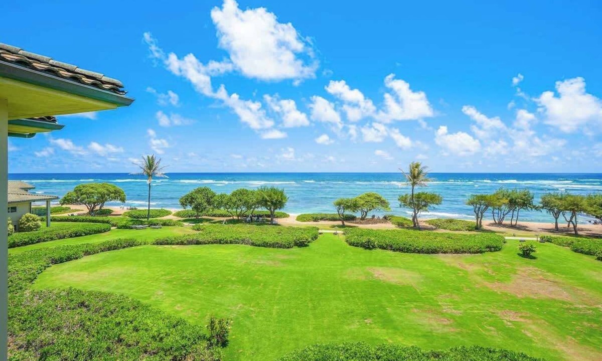 Wailua Condo | G401 - Top Floor Ocean View Corner Suite - Extra Large Floor Plan in Kapaa w AC!