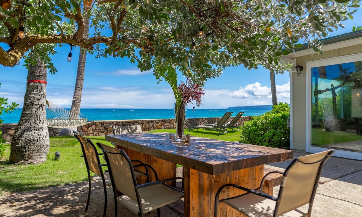 Waialua House | Hale Oka Nunu: Oceanfront Private, Spacious Paradise North Shore Home w/Hot Tub
