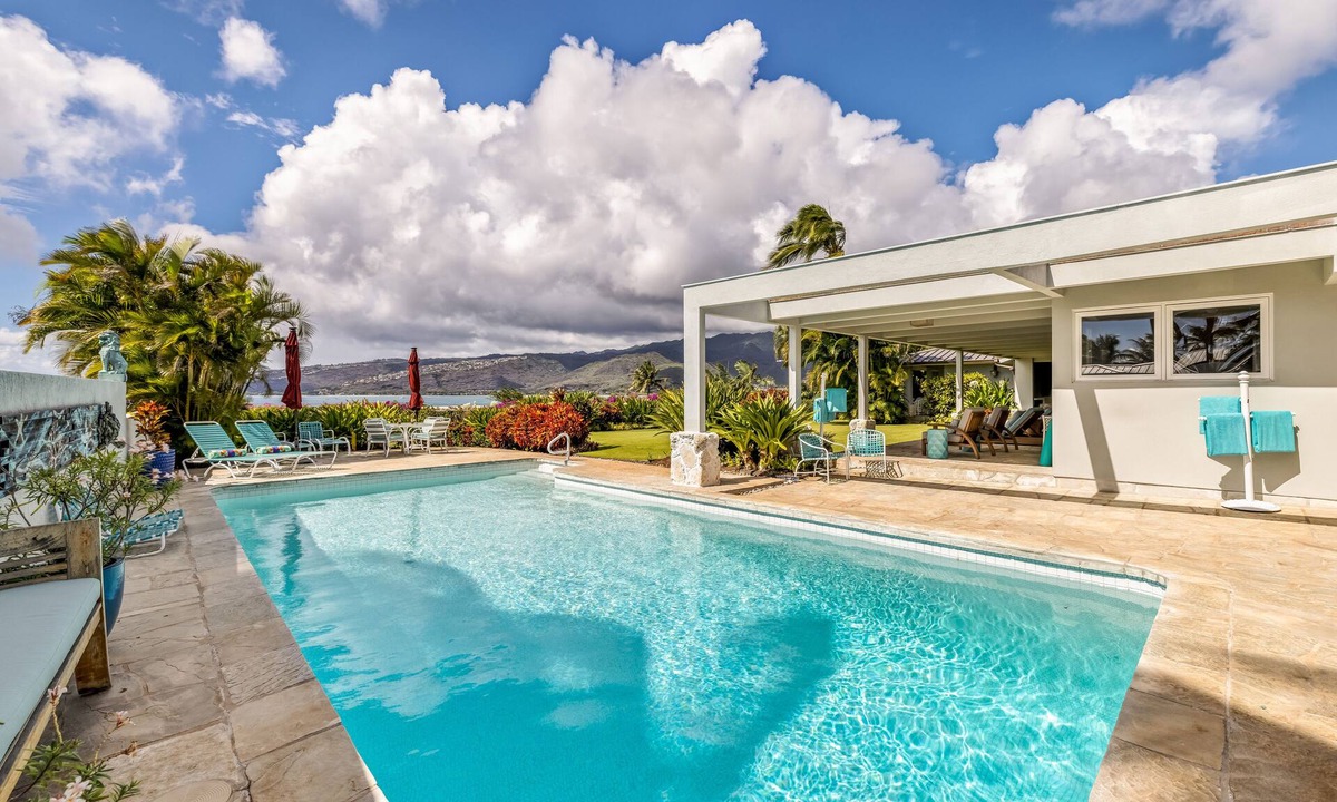 Hawaii Kai House | Hale Ola: Luxe Home w/Heated Pool, AC & Ocean Views