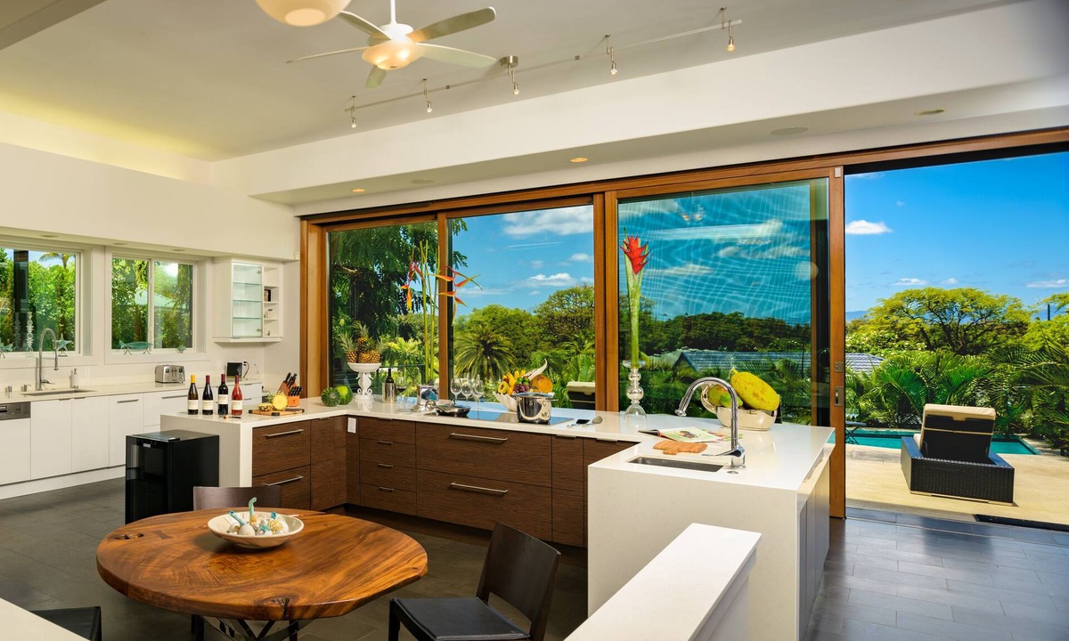 Diamond Head - Kapahulu - St. Louis House | HIDDEN GEM NEAR WAIKIKI