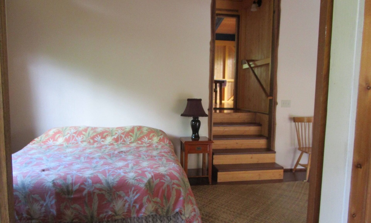 Kehena House | Hikina House- cozy yet airy-Walk to Kehena Beach