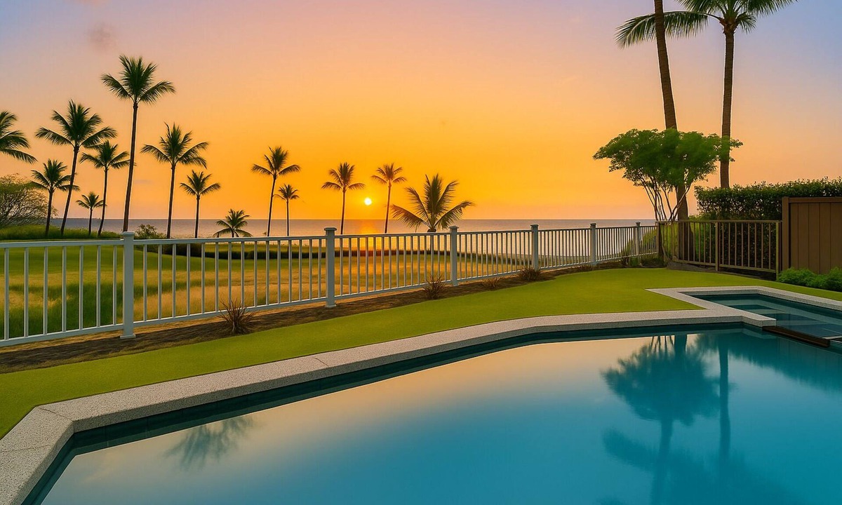 Keauhou House | Holua Moana Hale: Spectacular Oceanfront Home with Pool, Spa and Putting Green