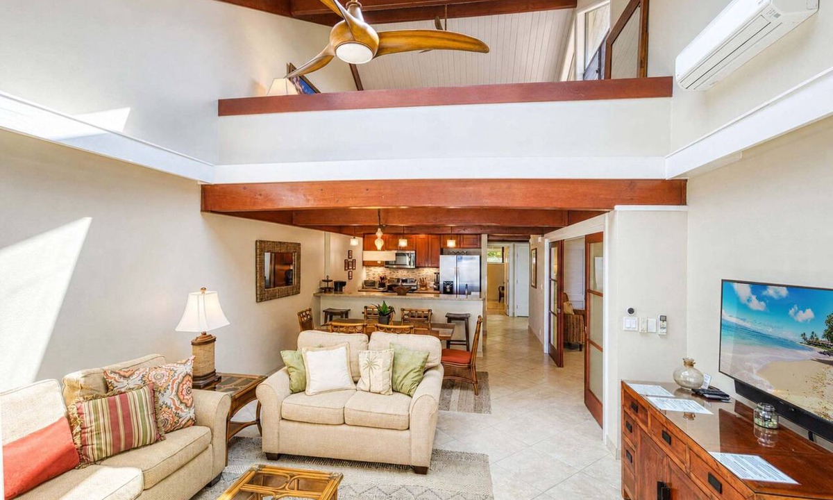 Kahana Condo | Kahana Outrigger 4B1 - Breathtaking Ocean Views, Renovated Condo, Secluded Beach