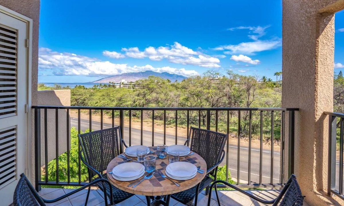 Kihei Hotel | Kamaole Sands by Coldwell Banker Island Vacations
