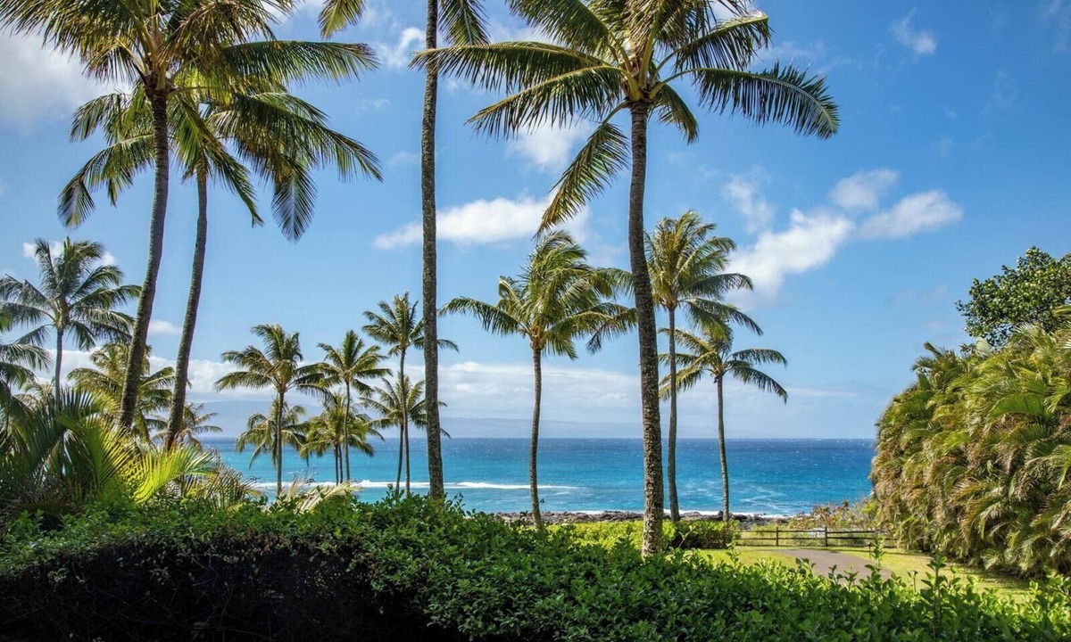 Montage Kapalua Bay Condo | Kapalua Bay Resort | Ocean View 6 BR | Car Incl. w/6+ Nights | MON ML-3815 by KBM