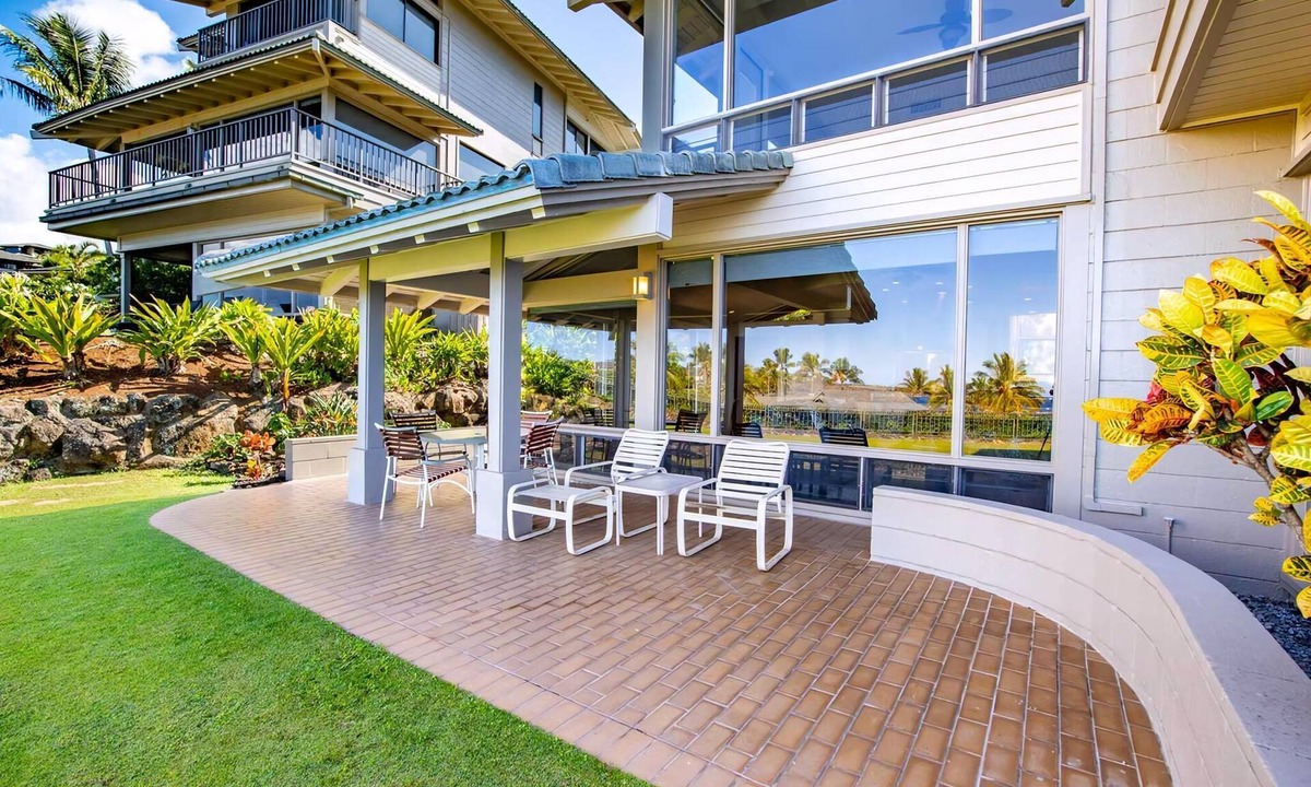 Napili Condo | Kapalua Bay Villa 19G5 Gold Oceanfront 1 Bedroom