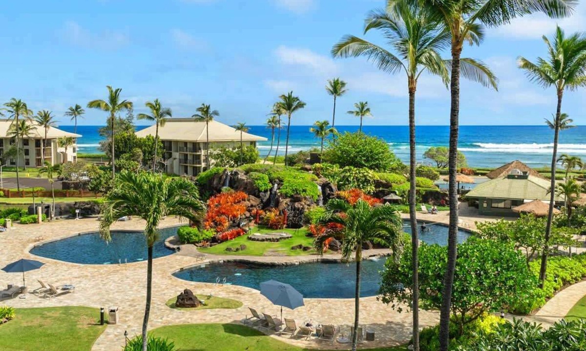 Hanamaulu Condo | Kauai Beach Resort, Deluxe Ocean View Suite!