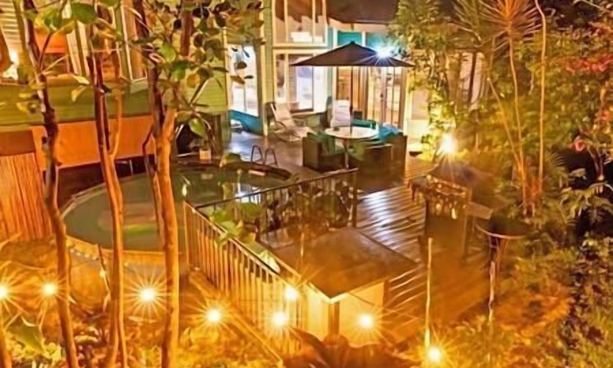 Holualoa Villa | Kona Family Home, Secluded Paradise