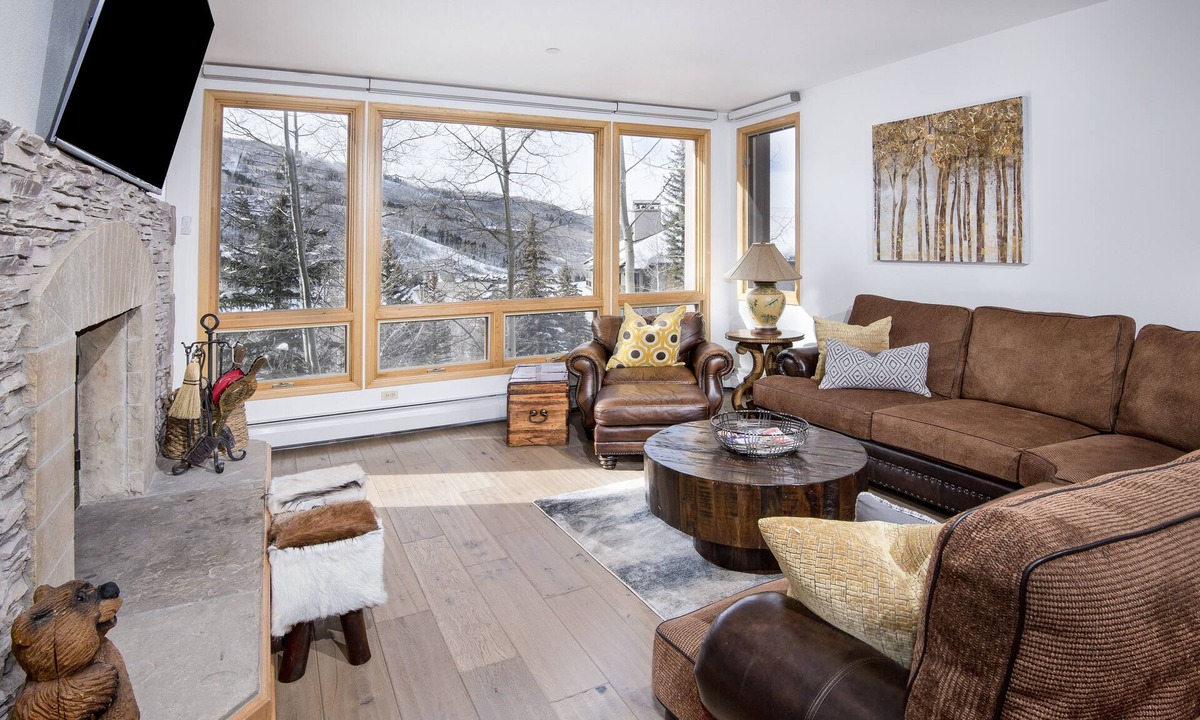 Highlands Townhomes Condo | MINT Ski-in/Ski-out w/Mnt. Views, 3Bed 3Bath,with 2 Master on-suites, Highlands