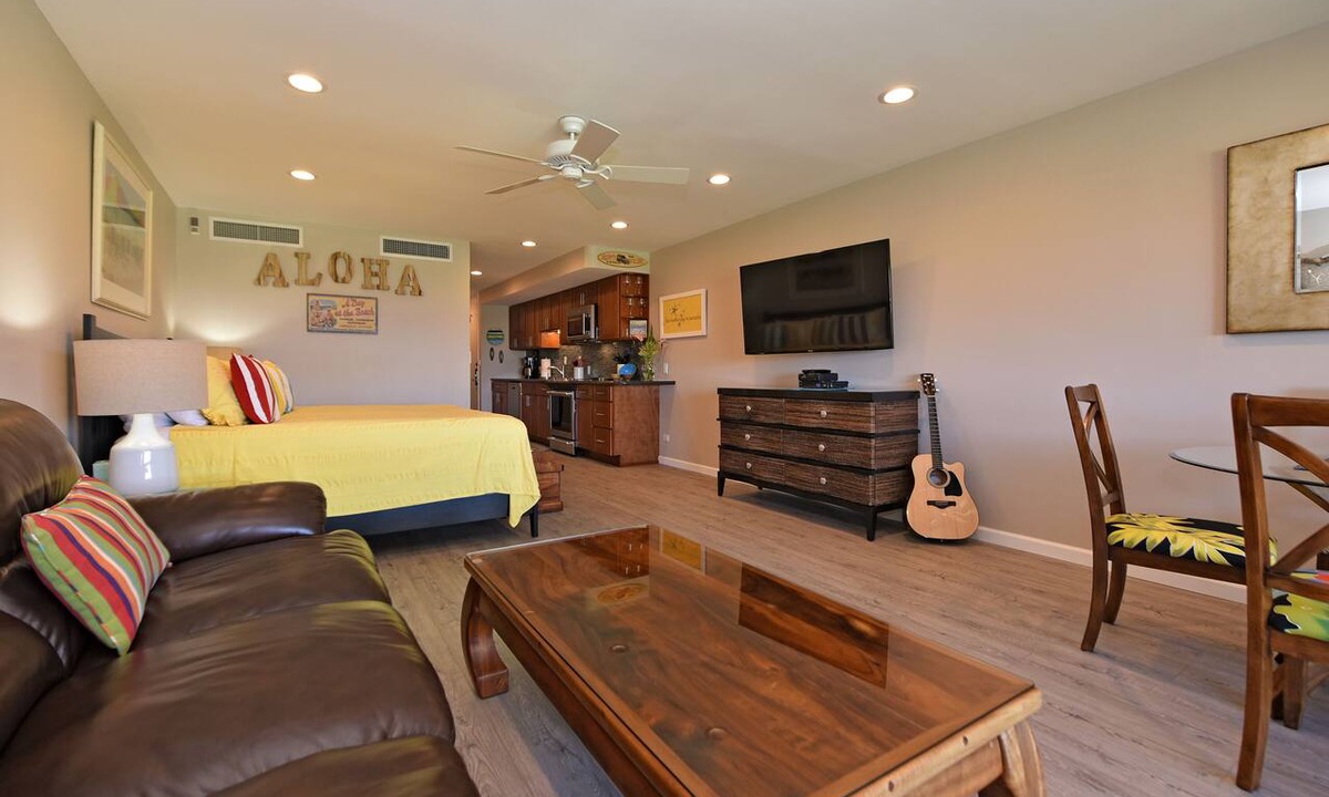 Kaanapali Condo | Ocean View, Kaanapali Golf Course front, Beach Cabana