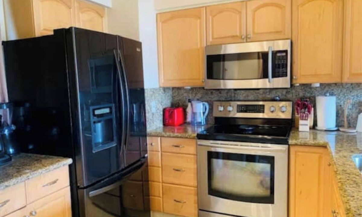 Makaha Apartment | Paradise Found in Makaha, HI! Fully equipped and furnished with all upgrades!