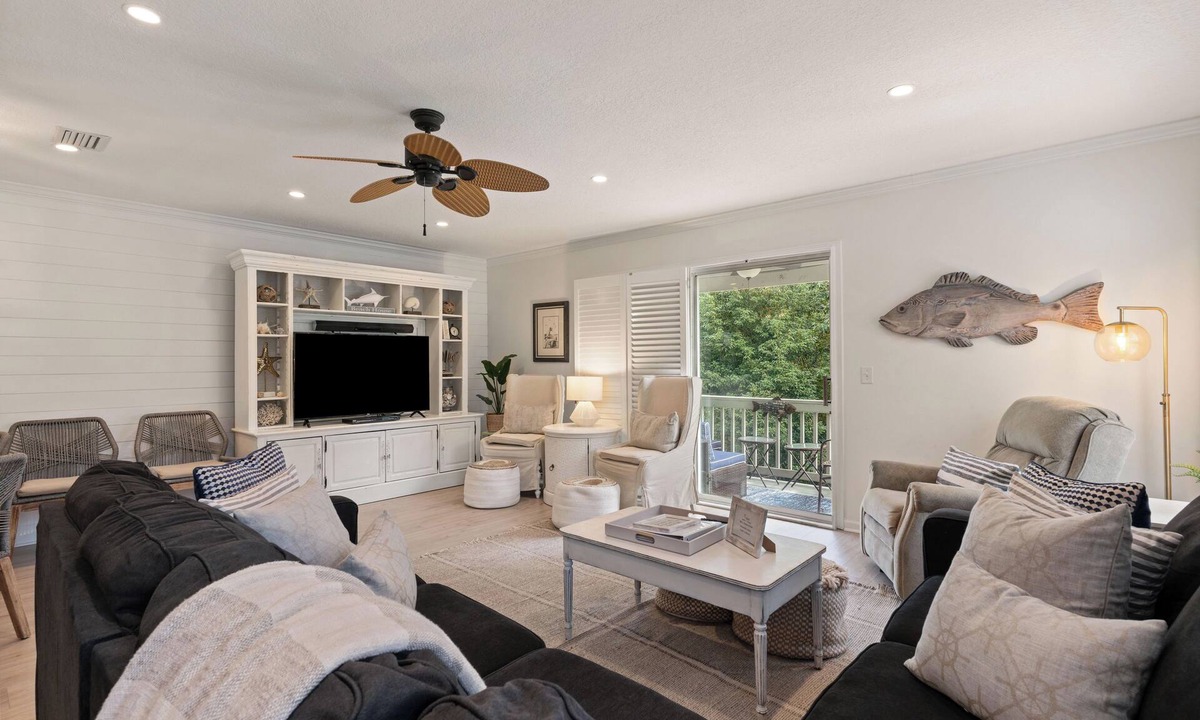 Demere Park House | Pool View! Dog-friendly | Easy Walk to Beach, Restaurants, Village, and Pier.