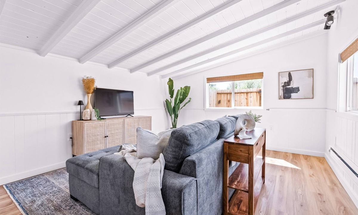 Spokane Valley House | Private, Peaceful Home Away from Home with Courtyard—Sleeps 4!