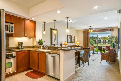 Waikoloa House | Relax in Waikoloa's Kamako Iki: a cozy 2-bedroom condo with modern amenities.