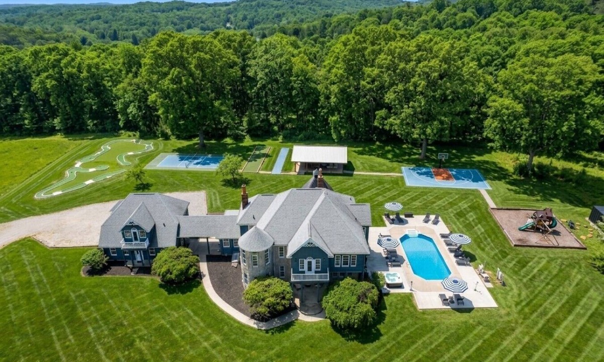 Logan House | Resort backyard | Pool & Hot Tub| Game Room | Basketball