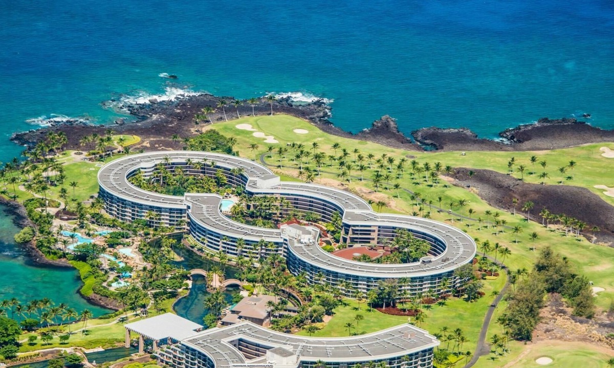 Waikoloa Resort | Resort View 1BR Suite at Ocean Tower on Hawaii's Big Island