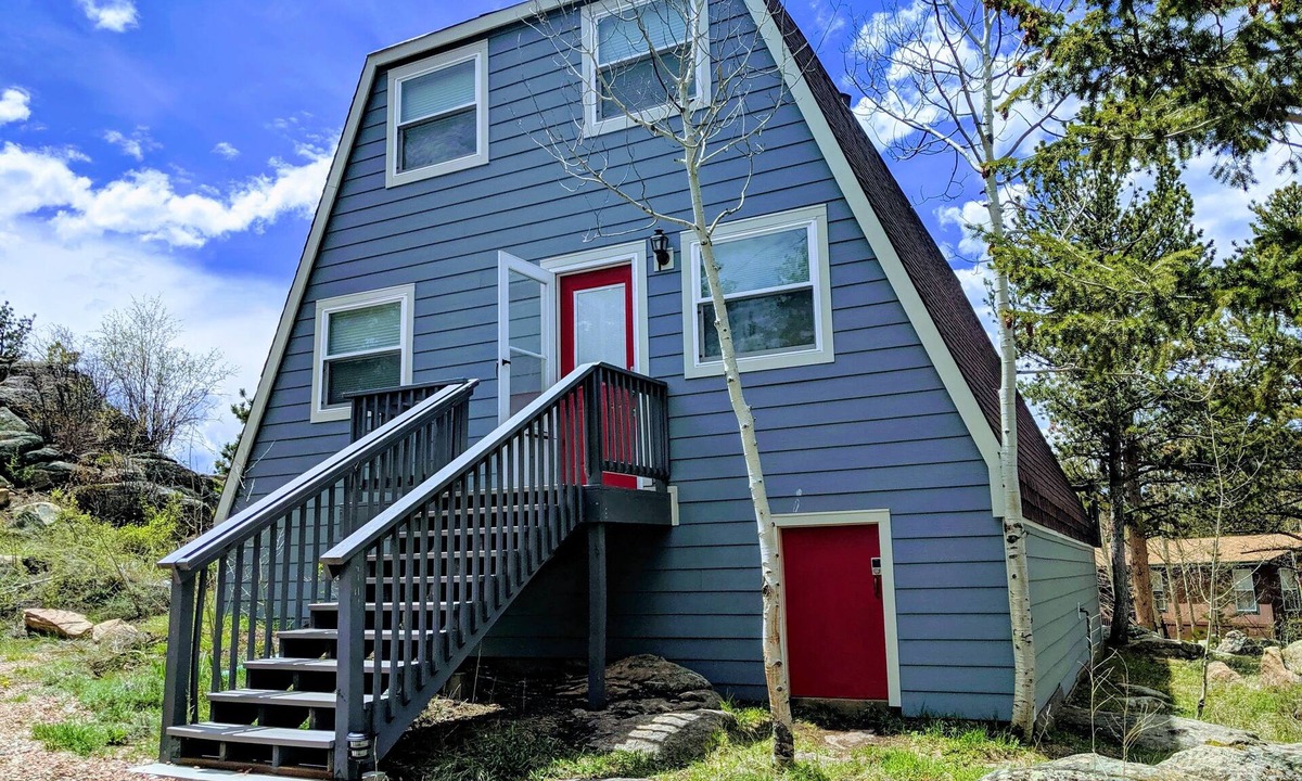 Red Feather Lakes Cabin | Serene 3-bedroom cabin in Red Feather Lakes perfect for relaxing getaway