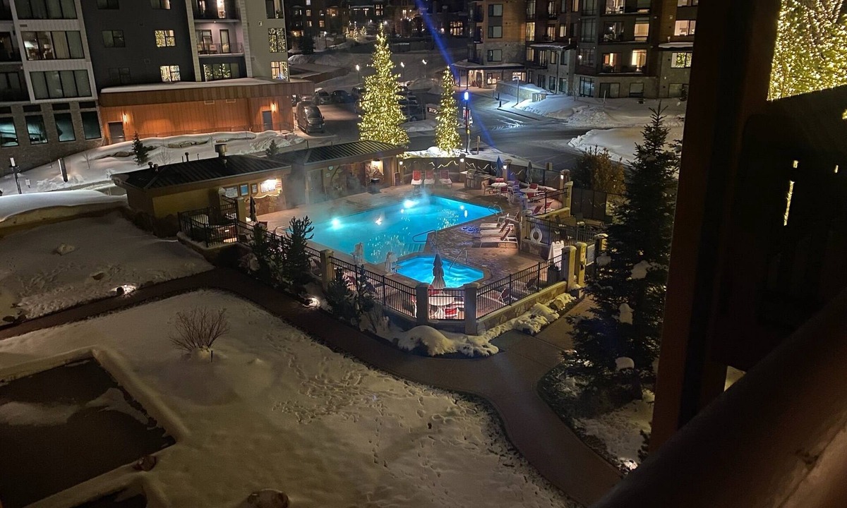 Park City Condo | Ski In/Ski Out with Mtn Views and Easy Hot Tub Access