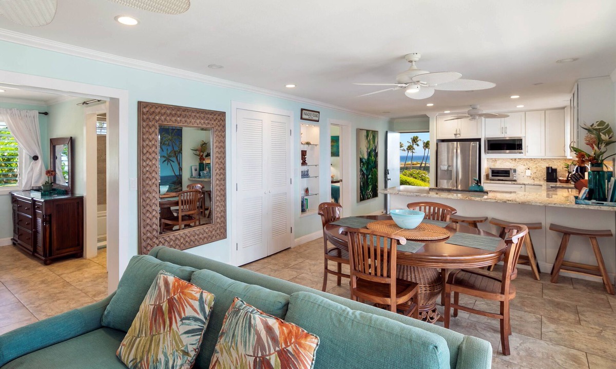 Poipu Condo | STUNNING OCEANFRONT PENTHOUSE 2Bd/2Ba *Fully Renovated, Pool * Poipu Palms Koloa