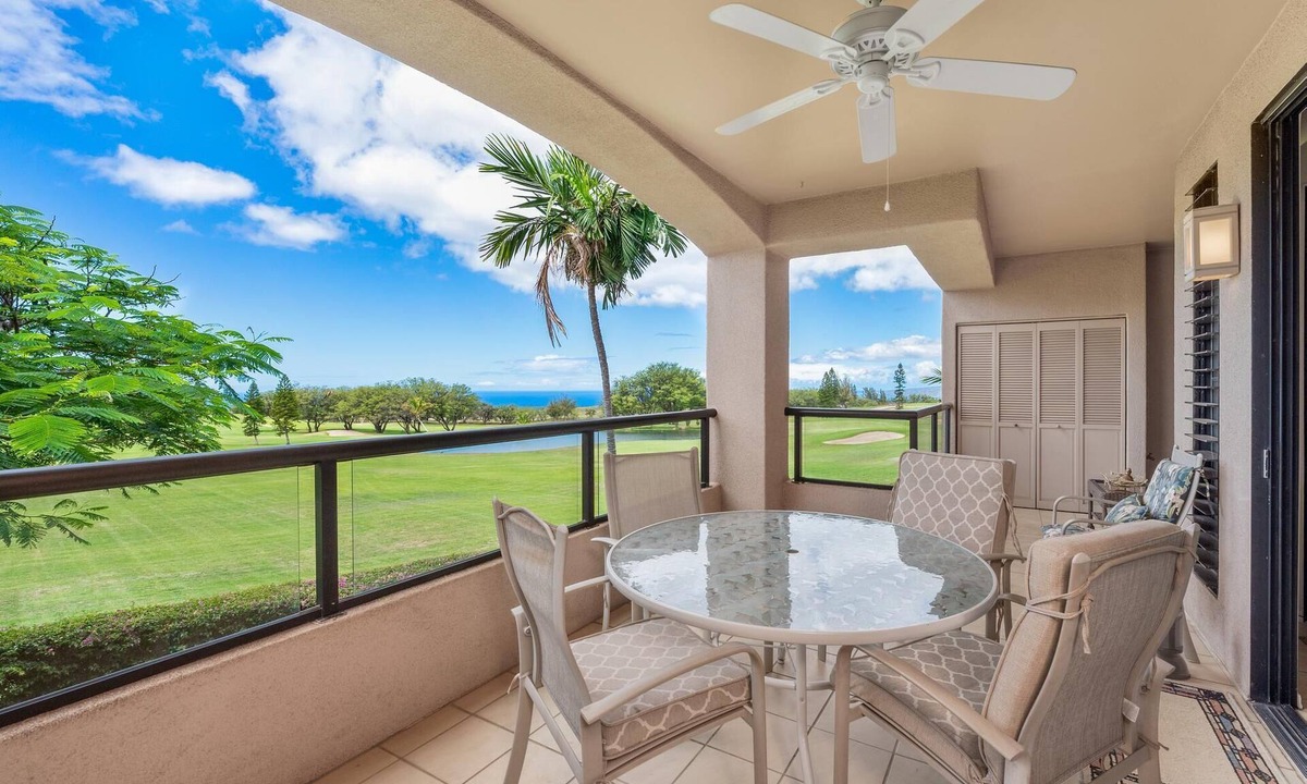 Waikoloa Village Condo | Summer Deal Golfers Paradise Condo with Fairway and Ocean Views