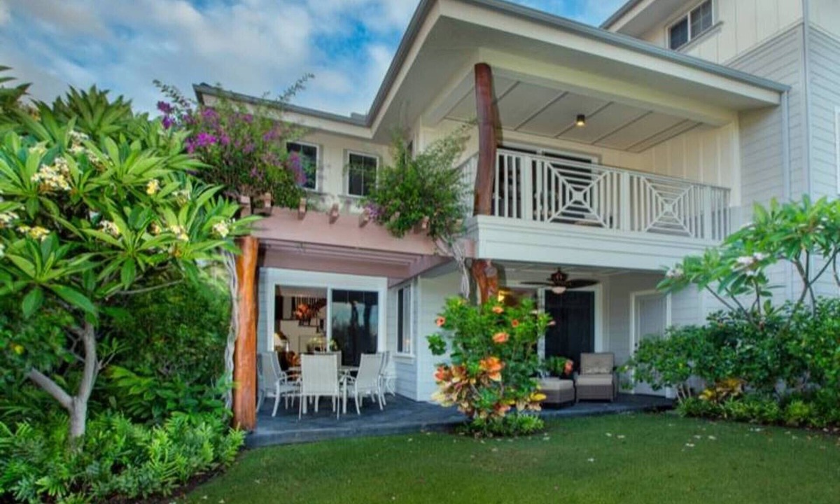 Waikoloa Condo | Summer Special! Discover luxury at Leilani Kai, a 3BR condo in beautiful Waikoloa, HI.