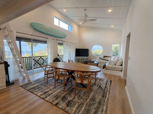 Ocean View House | Surf Shack Grand Starfish 2 bedroom with kids loft