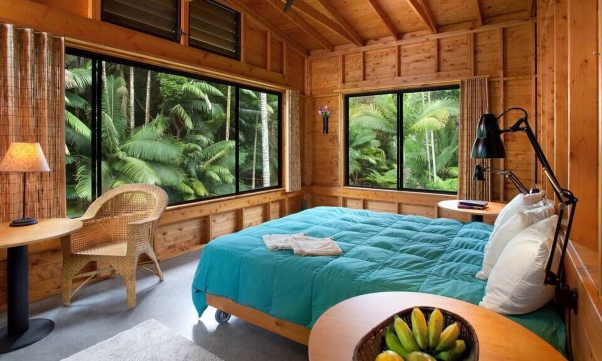 Hilo House | The Falls at Reed's Island