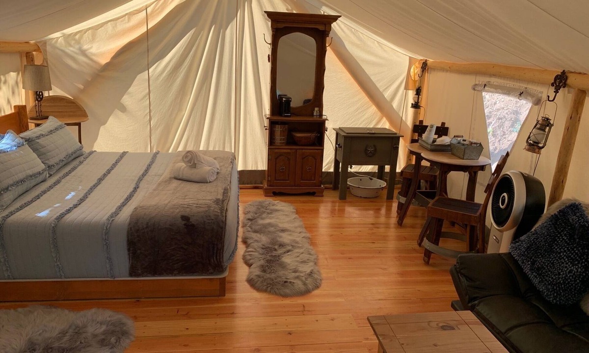 Idleyld Park Cabin | Umpqua National Forest Glamping Tent Prospector - Near Crater Lake & Umpqua Hot Springs