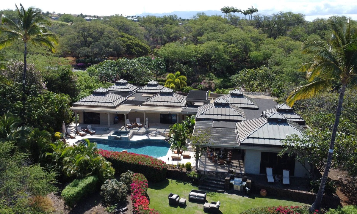 Kamuela House | UNIQUE HAWAIIAN POD HOME WITH CONTEMPORARY STYLE - GREAT FOR FAMILIES!