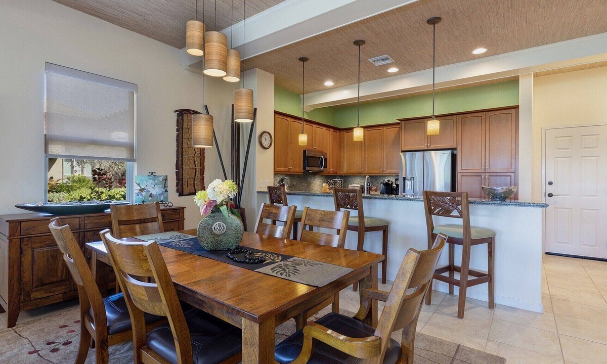 Kamuela Condo | Views, Views, Views Chef's Kitchen, Ample Supplies, Home Office, Weekly Discount