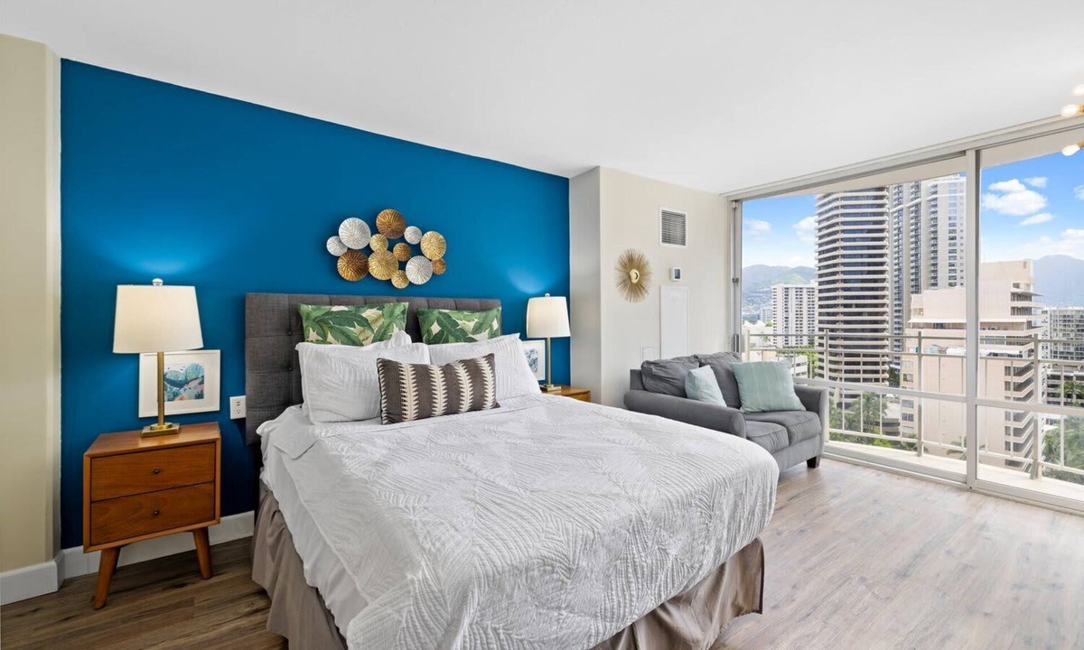 Waikiki Apartment | Waikiki Upgraded High Floor Studio