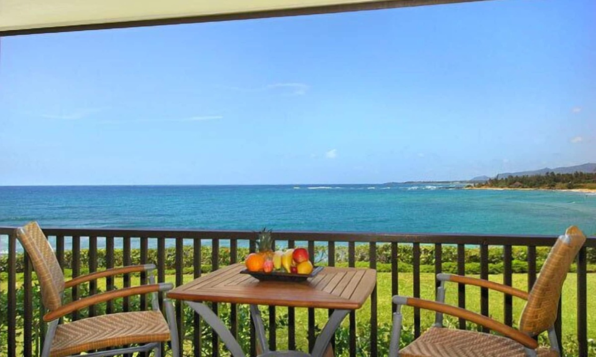 Wailua Condo | Wailua Bay View 108 Oceanfront, Ground floor condo centrally located