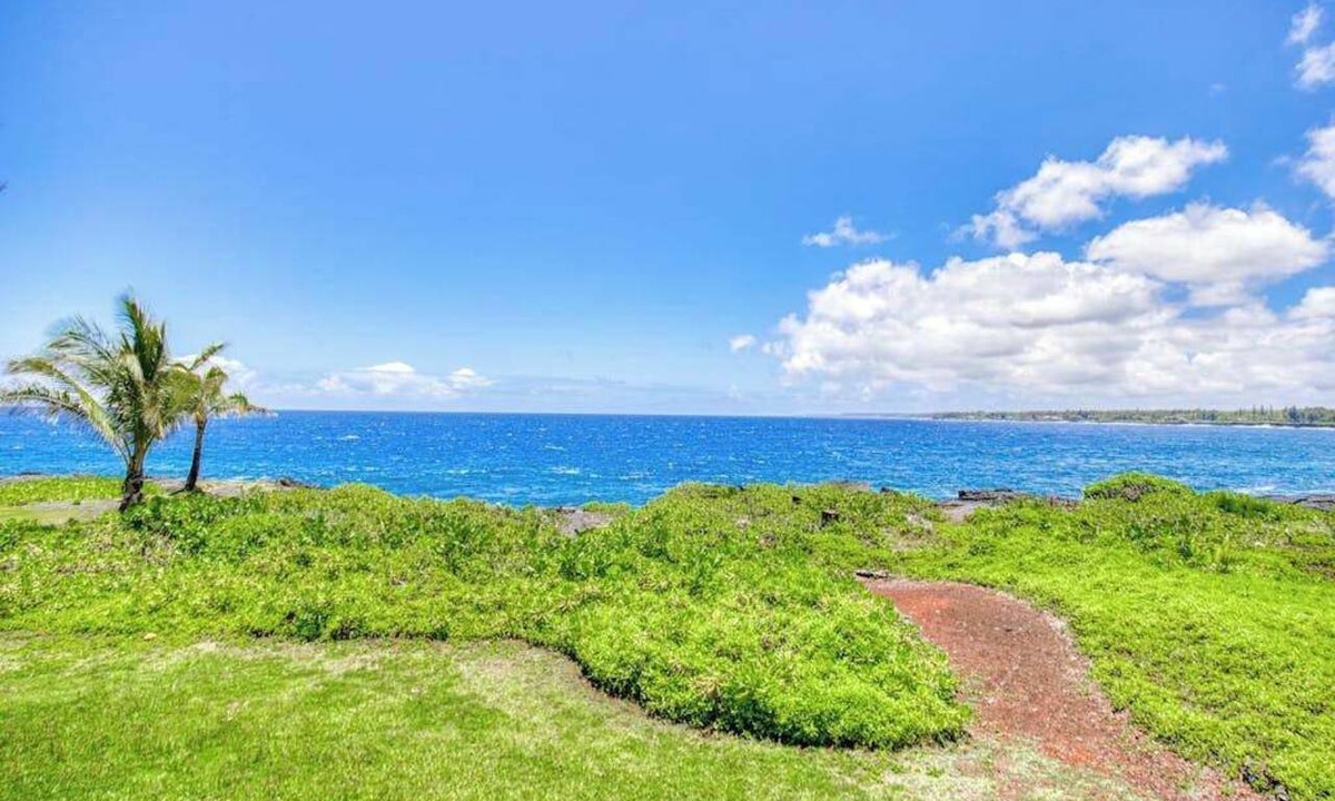 Keaau House | Wake to Sunrises at a Poipu Oceanfront Cliff Oasis