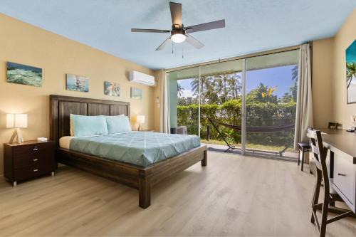 Keaukaha House | Walk to Beach Balcony + Garden Views/Sleeps 2
