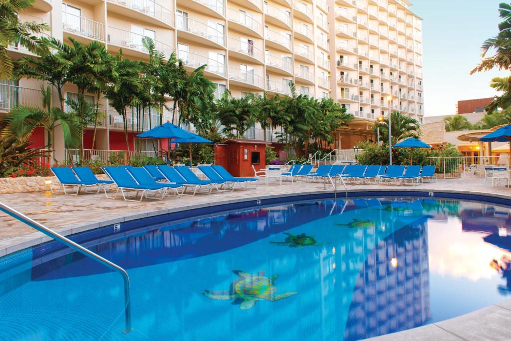 Waikiki Hotel | Wyndham Waikiki Beach Walk