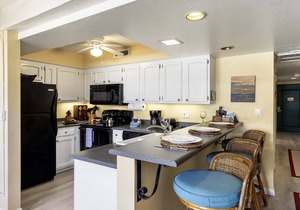 🏖️Across from Oceanfront Pool | 1BR Kona Condo w/AC
