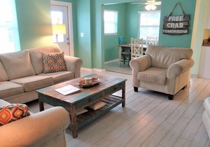 Aloha Kai - Unit 52S- updated 3 bedroom and close to the beach! in Siesta Key