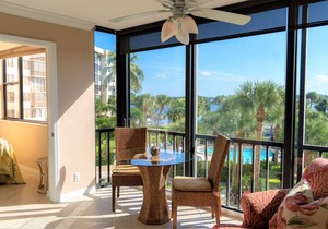 Beautiful Residence With Panoramic Sunrises On the Favored South Wing in Sarasota